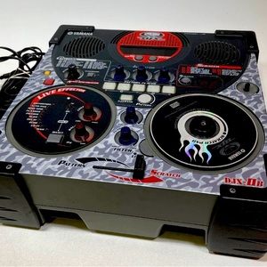 Yamaha DJX-2B DJ synthesizer system